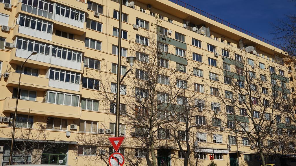 Agentia H Accommodation Bucarest Extérieur photo